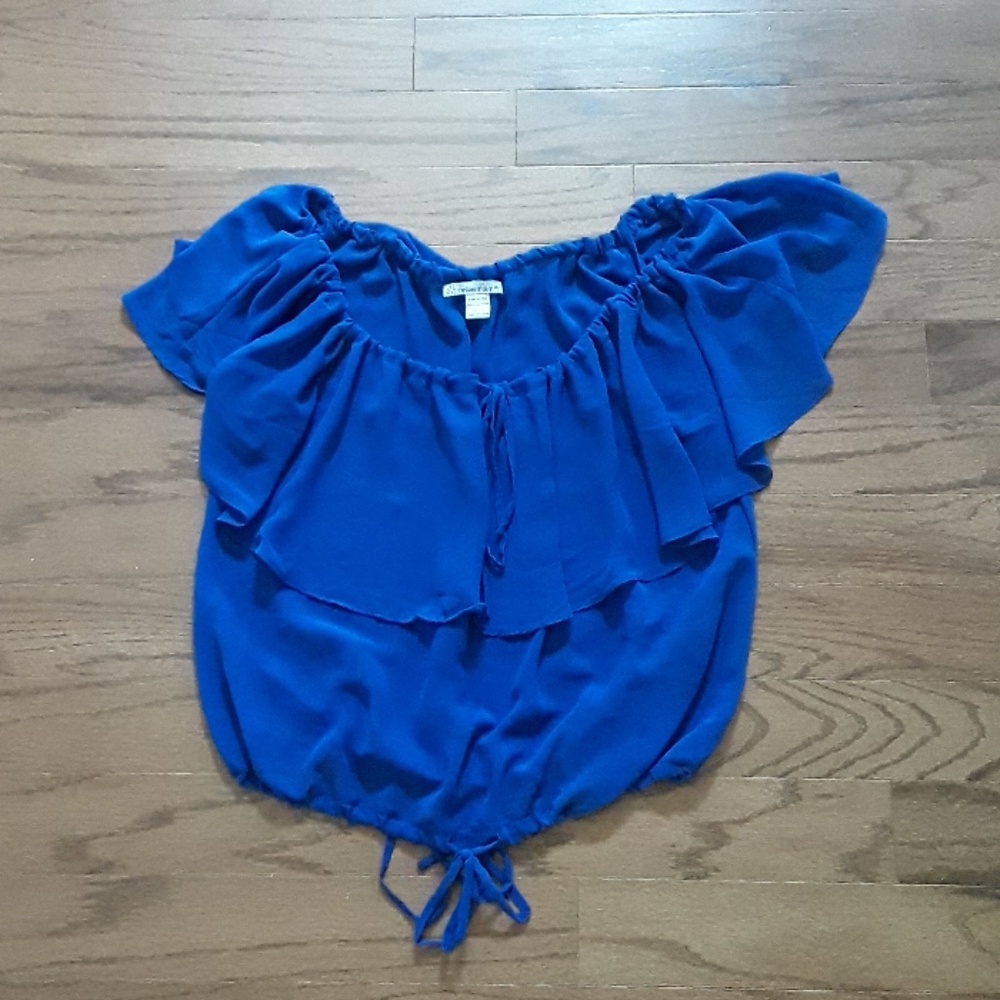 Never wore off the shoulder top